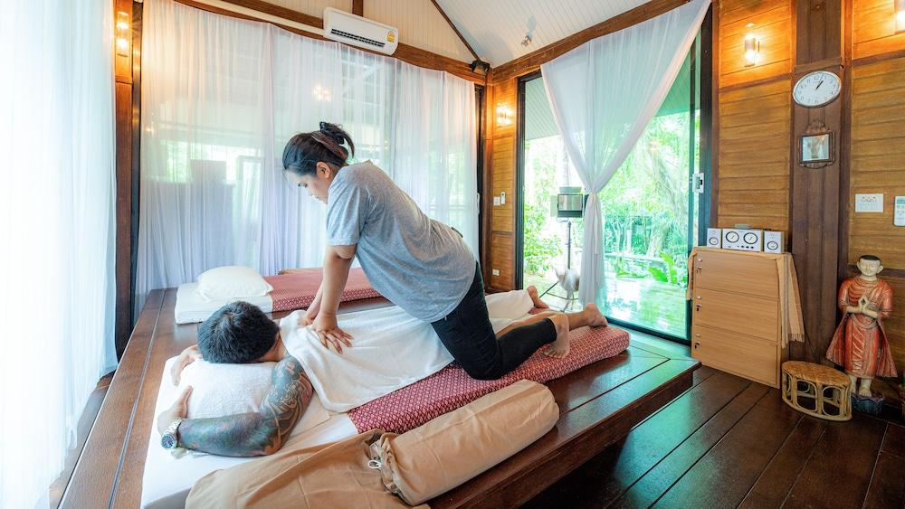 Baan Klang Aow Beach Resort Ban Krut (Prachuap Khiri Khan) Exterior foto