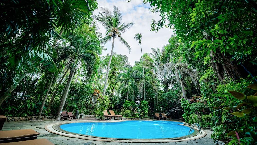 Baan Klang Aow Beach Resort Ban Krut (Prachuap Khiri Khan) Exterior foto